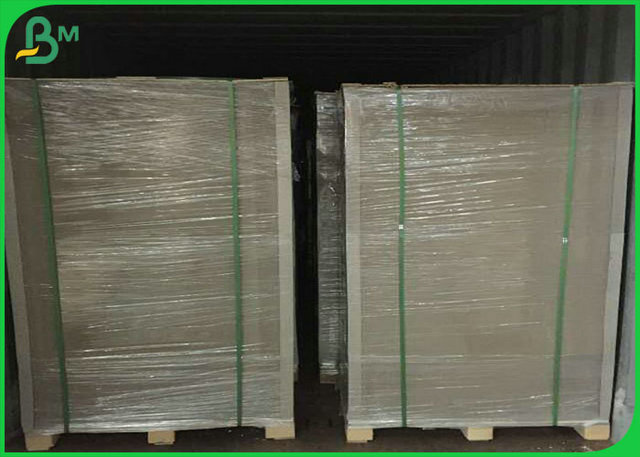 Gradiente AAA de 1.35M M 2M M - una fabricación de Grey Cardboard For Gift Box del rizo