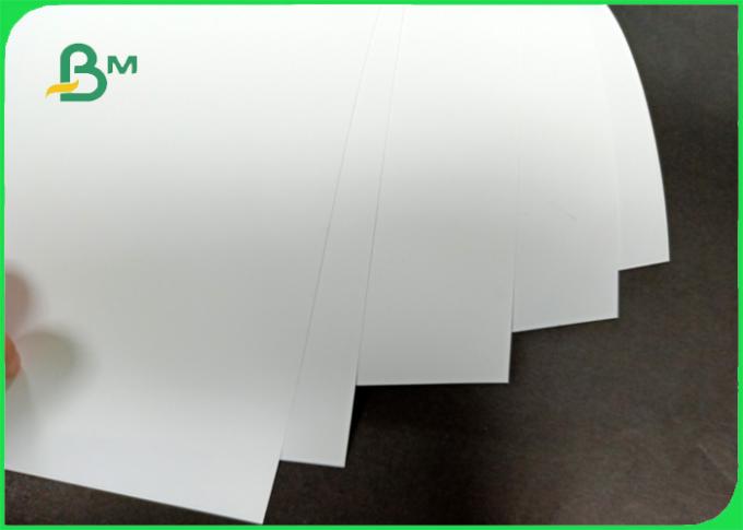 prenda impermeable 150um y resistencia para rasgar el papel sintético de los PP para la tarjeta de presentación