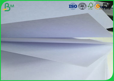 Papel sin recubrimiento de Freesheet de la pulpa de madera del 100%, 53g - papel compensado de 80g Woodfree