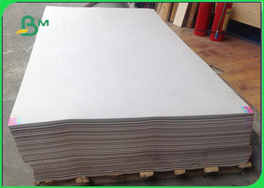 Hoja temporal gris doble reciclada 2m m del papel de la protección del piso 2.5m m 3m m