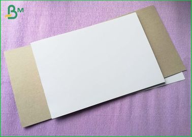 Encajone el color gris de papel a dos caras revestido material y el color del blanco, 250gsm 300gsm del paquete