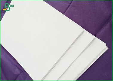 Papel de Kraft blanco de la Virgen de la impresión en offset, tamaño modificado para requisitos particulares hojas del papel de carnicero