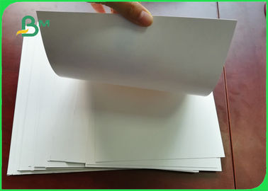 el lado de 210g 230g 250g C1S uno cubrió el papel de tablero blanco para las cajas de los cosméticos