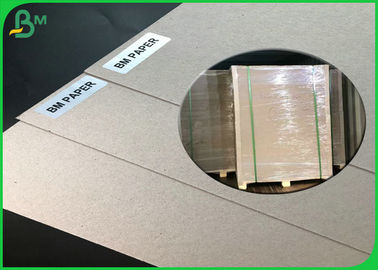 Hojas recicladas Grey Carton del papel usado/tablero 300g del panal a 2600g