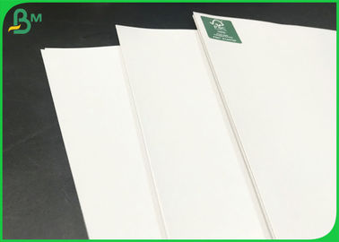 El FSC certificó al tablero blanco cubierto solo lado de 140gsm 170gsm Kraft para las bolsas de papel