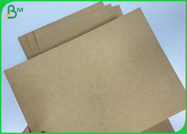 Ruede 60g el material rígido de la caja de la comida Kraft de la hoja sin blanquear del tablero de papel del saco 300g
