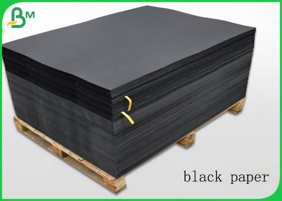 Tamaño apoyado certificación de Art Paper Roll With A3 A4 del negro del artículo 157gsm del FSC