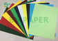 Hoja normal verde azul de la tarjeta 180Gsm del rosa sin recubrimiento para la impresión 63,5 los x 91.4cm de la publicidad