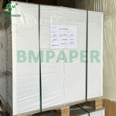 60# Final brillante con revestimiento unilateral de papel C1S, hoja de impresión de etiqueta blanca