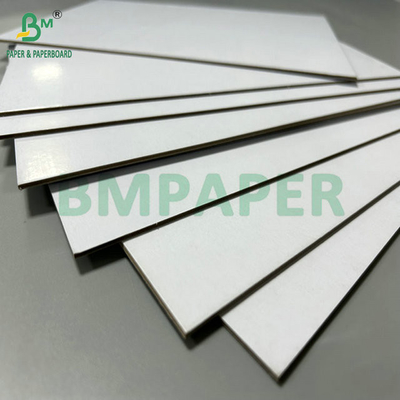 2.5mm 3mm Papel blanco rígido revestido de dos lados para pantallas de estantería 1,2 x 2,1 metros