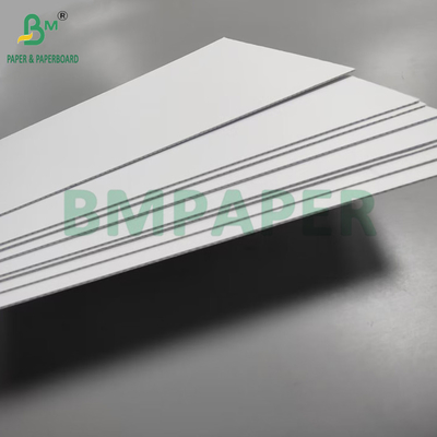 1.5MM 3 capas de cartón corrugado blanco para cajas cosméticas Liner E Flauta 69 x 99CM