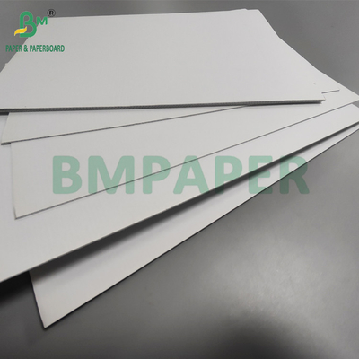 1.5MM 3 capas de cartón corrugado blanco para cajas cosméticas Liner E Flauta 69 x 99CM