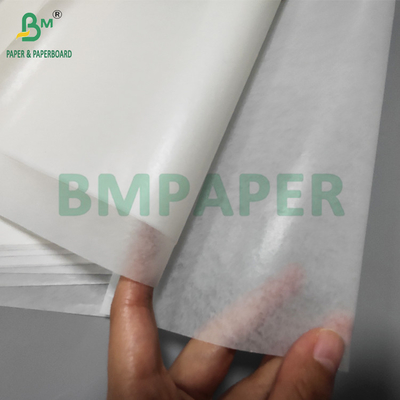 Papel de horno de silicona de revestimiento blanco resistente al calor de 40 gramos para tostado 620 mm