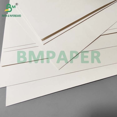 0.6MM 0.7MM Papel absorbente sin recubrimiento para montacargas Material 900 x 1194mm