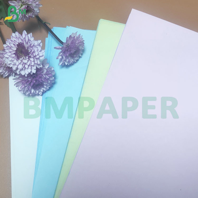 48-80 GSM Sustancia NCR Papel de copia sin cartón en rodillos de varios colores