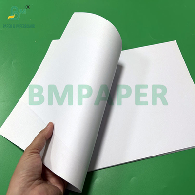 841 x 1198 mm 70 gm 80 gm Papel offset sin recubrimiento para la impresión de textos de libros