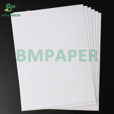 325 gramos de cartón blanco ampollado para el embalaje de la batería 72 x 102 cm Blanqueza alta
