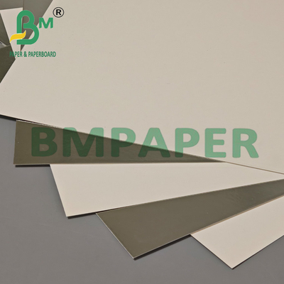 Cartón metalizado biodegradable y duradero de 16 pt para cajas de cigarrillos 31 x 43"