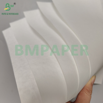 60gm 80gm Material de alta fibra Ultra alta tensión Papel Kraft blanco para el embalaje