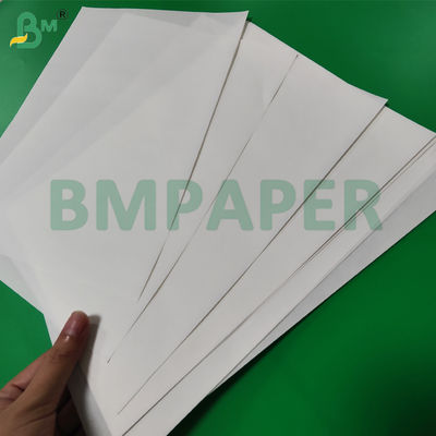 40 gm 60 gm Papel blanco a prueba de aceite para el paquete de embalaje de comida rápida 7 25 x 35 cm