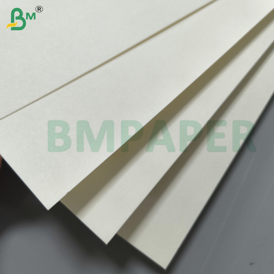 Papel cómico de Kent 200gm 250gm Superficie de escritura lisa para dibujar