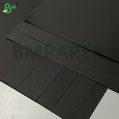 80 gramos de pulpa de madera doble cara Negro de bricolaje de lujo Embalaje de papel Kraft