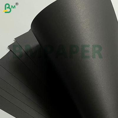 80 gramos de pulpa de madera doble cara Negro de bricolaje de lujo Embalaje de papel Kraft