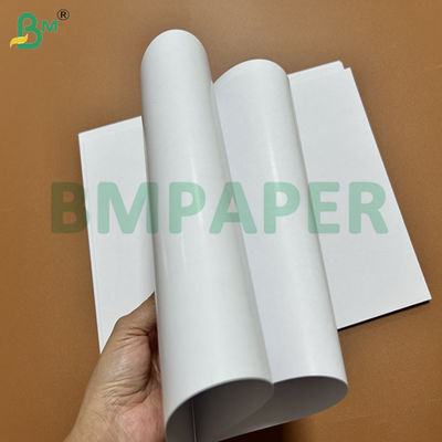 71x 65cm 290gsm 310gsm Papel estucado de doble cara con núcleo negro para cartas de póquer