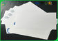 Superficie 200 de Smoothy - papel de marfil brillante de 450g C1S con la certificación del FSC para las tarjetas de presentación de Makng