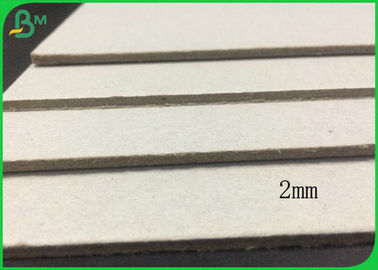 Cartón gris reciclado Gris del material el 1.5MM para hacer la caja de regalo del embalaje