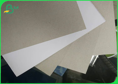 Tablero de doble revestido de color blanco 300GSM Superficie lisa para el embalaje de jabón