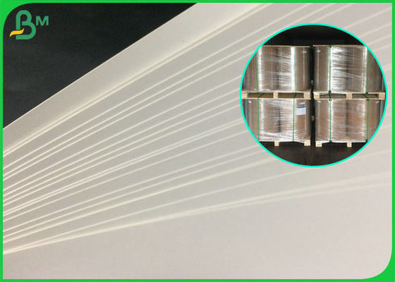 El FSC certificó el tablero revestido brillante de papel 135g del arte de Couche C2s a 350g