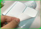 Papel termal del código de barras de Adhes del uno mismo de Rolls de la etiqueta engomada del papel de etiqueta de la prenda impermeable en blanco del blanco