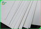 El papel de la cartulina de 40 de los x 50cm cae los papeles absorbentes del cojín del aceite blanco de los absorbentes