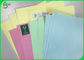 La tarjeta coloreada de papel de Manila 70g 80gsm en offset el papel de impresión para el papel de las artesanías DIY