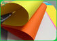 Hojas sin recubrimiento coloridas brillantes del tablero de papel de los lados dobles 180G 230G Manila