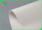 Papel de embalaje del papel prensa del alto brillo para la fábrica de zapatos 42gsm 45gsm