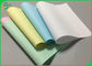 3 porciones de NCR de papel de imprenta sin carbono con color verde rosado azul claro
