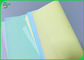 Rollo sin carbono amarillo del papel de copia del color CFB de NCR 50gsm para la fabricación del recibo