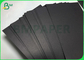 Hoja de papel de tarjetas negra del tablero de papel del espacio en blanco doble de Matt 150gsm 350gsm de la pulpa de madera de la mezcla
