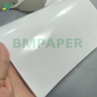 Papel de arte blanco impermeable de alto brillo para impresión de pósteres con revestimiento de PE de una sola cara