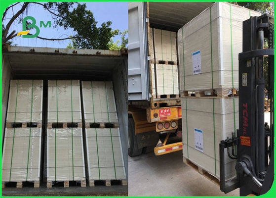 El lado del FSC uno cubrió al tablero del arte de FBB C1S para el paquete y 210gsm de la impresión a 350gsm