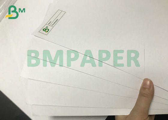 50gsm 80gsm resmas de papel blancas opacas de los cojines de enlace de 65 * de los 92cm para el libro de escuela