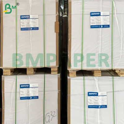 Cartón triplex con superficie blanca recubierta de 190-400 g/m² para embalaje