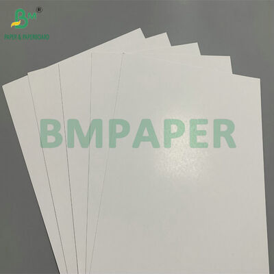 Alto opacidad 310gsm 320gsm Papel de cartas de juego de núcleo azul para cartas de juego