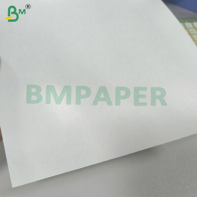 Papel de cartas de juego de núcleo negro de 310 gramos, lino en relieve, acabado superior, rigidez y durabilidad