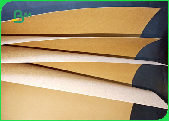 El FSC aprobó el papel de Kraft resistente del rasgón 200/160gsm para embalar