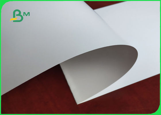 El papel de seda 100/115/120/150/300GSM del FSC Matt alisa bueno imprimiendo efecto