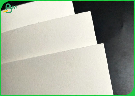 Papel absorbente de la humedad sin recubrimiento de la certificación del FSC para el práctico de costa de la bebida