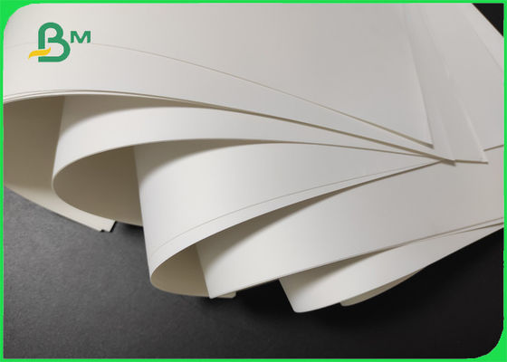 Papel sintético impermeable imprimible del rollo 200um para las etiquetas de la botella redonda